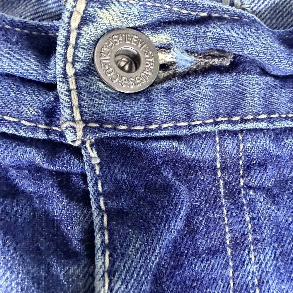 Levi's 569 Straight Leg Jeans Mens 40x30 Blue Denim Cotton Loose Fit‎ Black Tag
